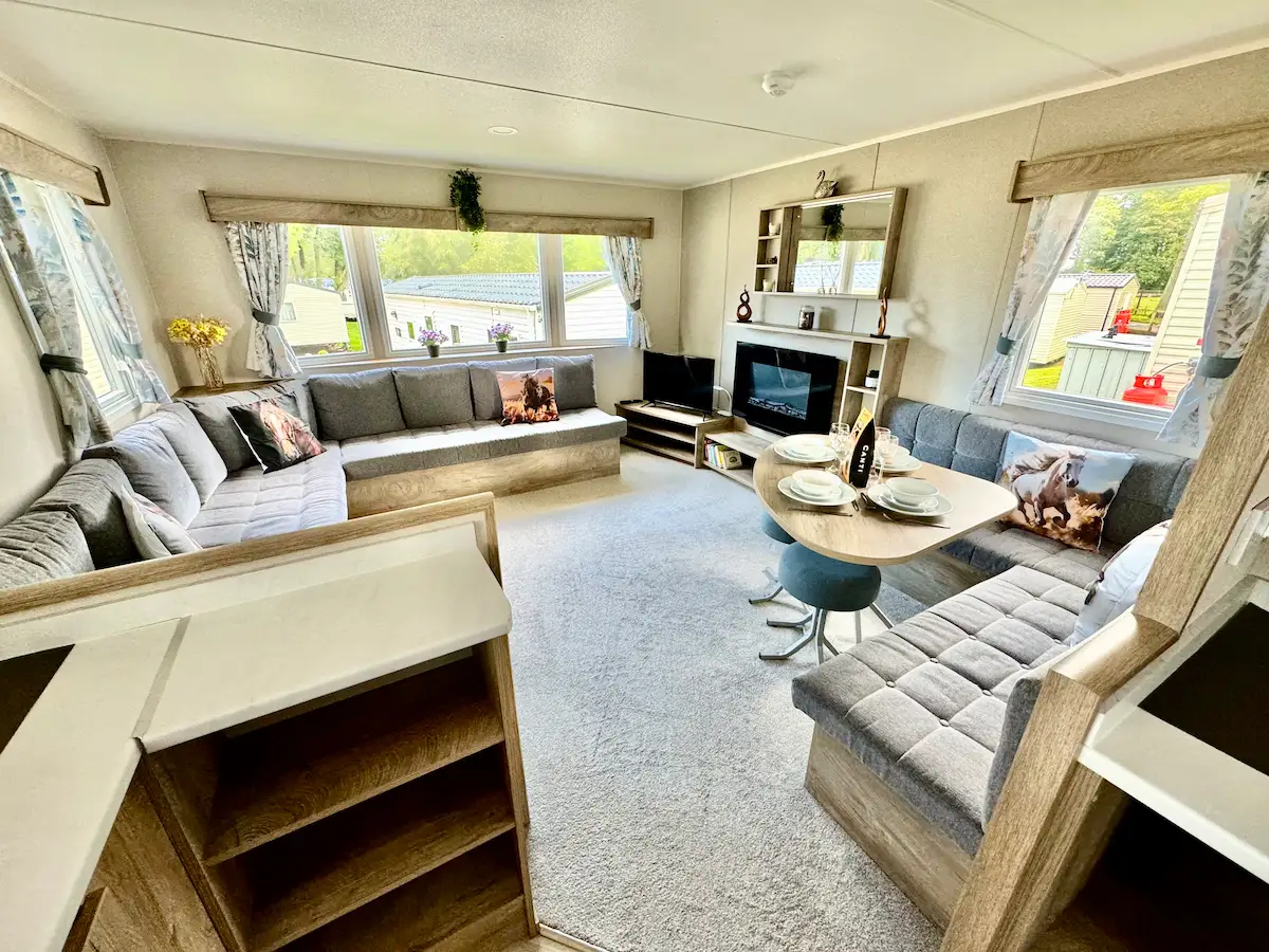 West Lawn 47 interior